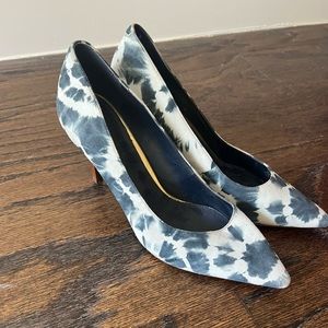Never worn Lauren Ralph Lauren the dye heels